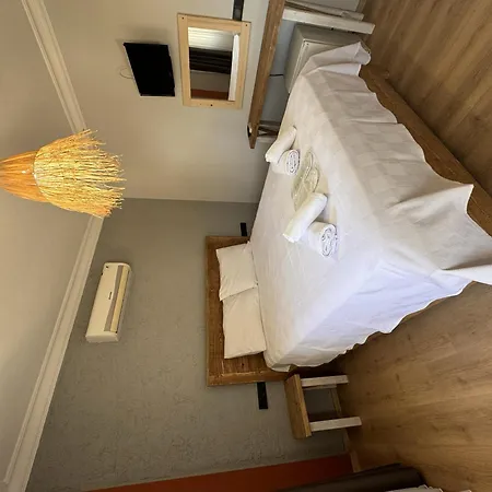 B&B Gerence By Lamira *