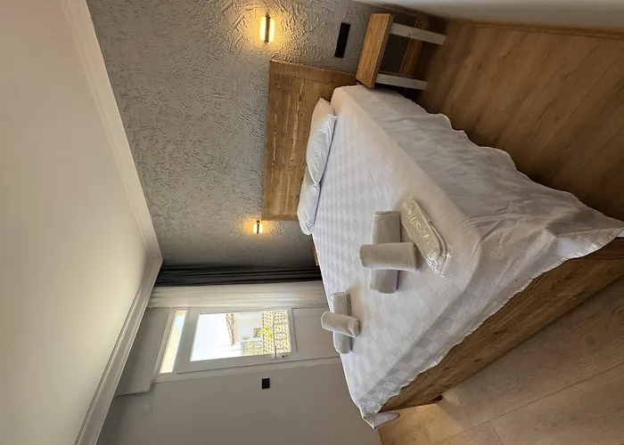 Bed & Breakfast Gerence By Lamira *